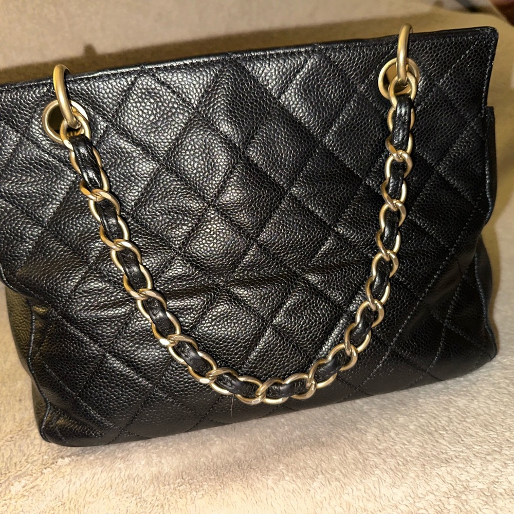 Chanel Timeless Petite Tote Caviar leather